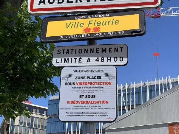 RARE SUR LE MARCHE Sur un axe passant à proximité