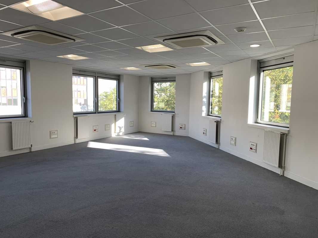 LE PERICENTRE, une accessibilité optimum , au coe