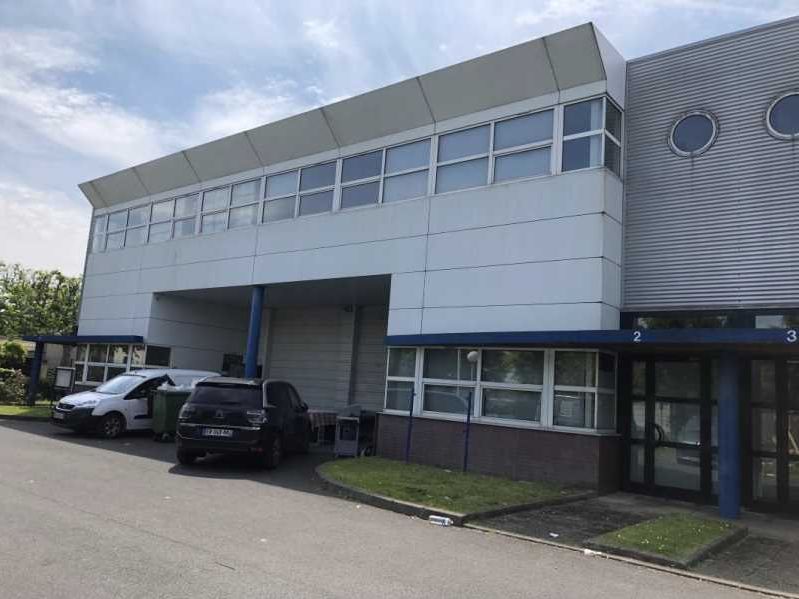 "À la recherche d'un espace professionnel à Bondy