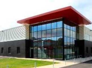 Locaux d'activité de 2308 m²  à Louer à LA COURNE