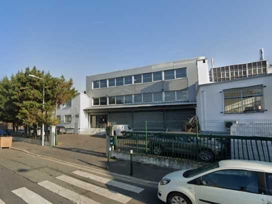 A proximité immédiate de l'A86, nous vous proposo