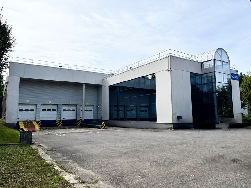 A proximité de l'autoroute A4, nous vous proposon