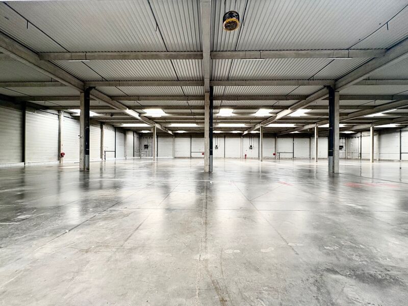 A proximité de l'autoroute A4, nous vous proposon