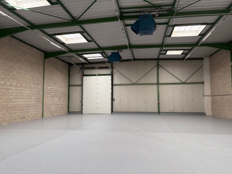 A proximité de l'A104 et de l'A4, nous vous propo