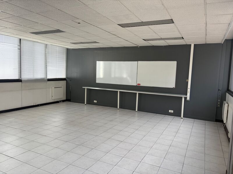 À Joinville-le-Pont, découvrez un espace professi