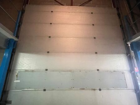 Nous vous proposons à la location des locaux d'ac