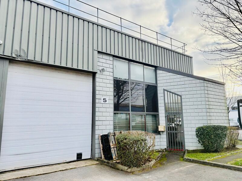 G2B Real Estate propose à la location des locaux 