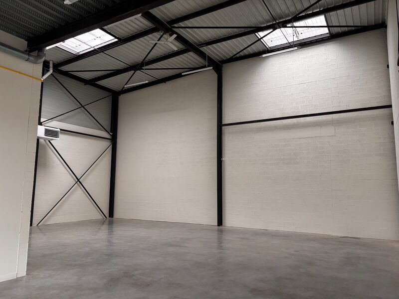 Découvrez des locaux d'activité à louer à Collégi