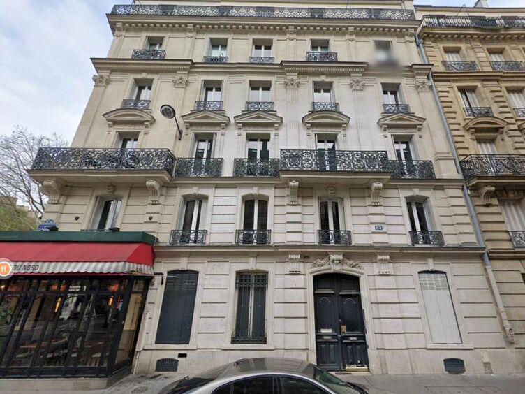 A proximité immédiate de la Gare du Nord, G2B REA