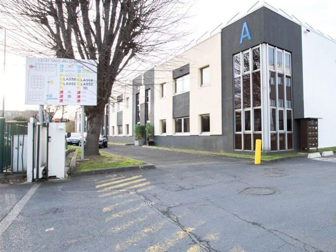 G2B Real Estate vous propose à la location des lo