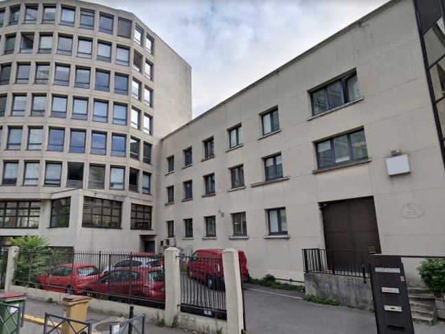 Dans l'environnement commercial et business de la