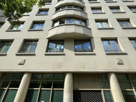Nous vous proposons à la location une surface ERP