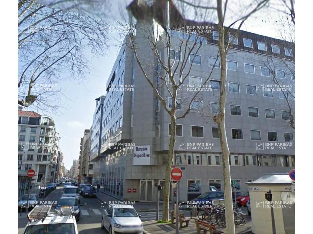 833 m² pour ce bureaux en location à Lyon