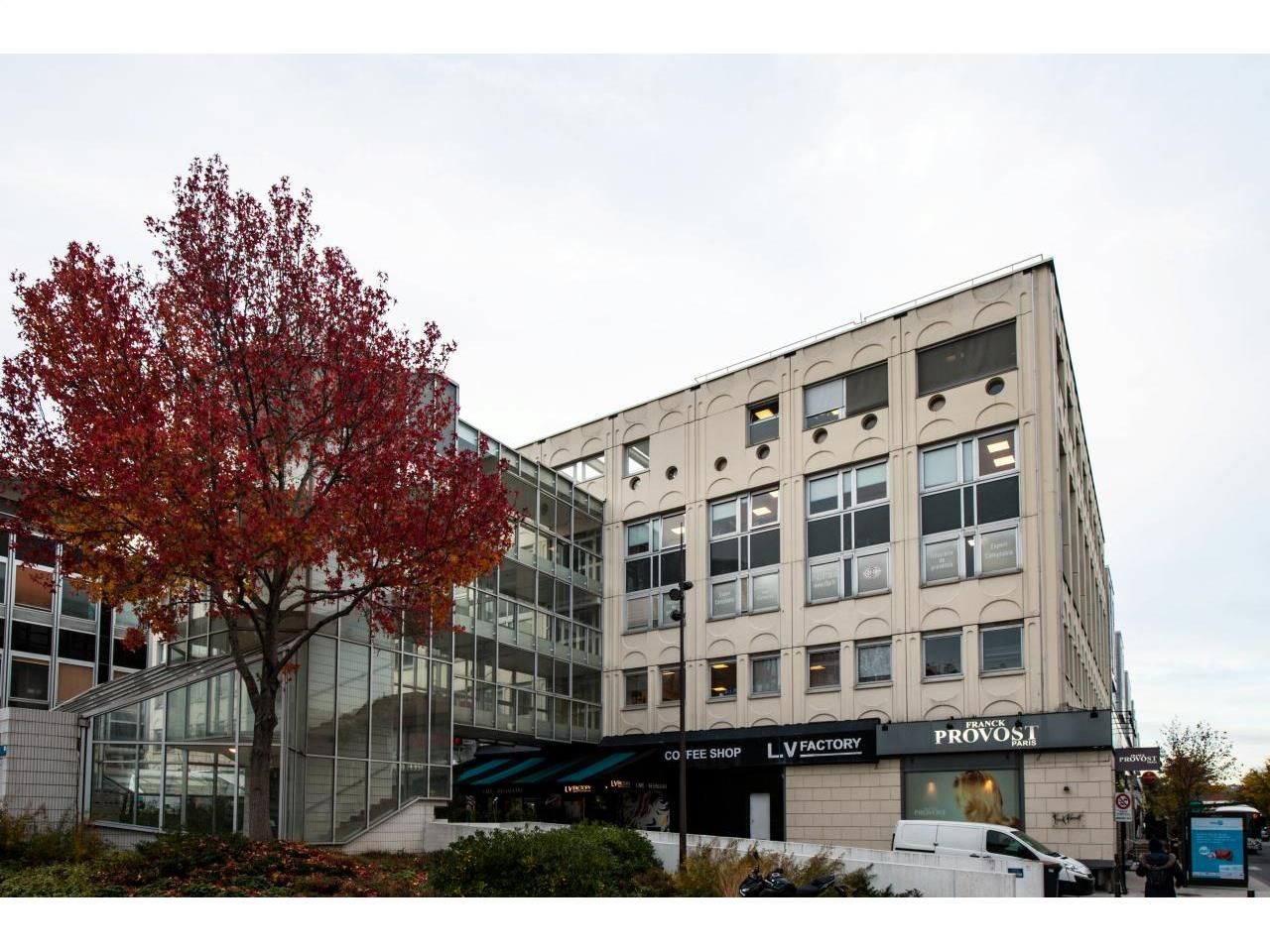 Vente Bureaux 541.81 m² non divisibles 94210 La varenne saint hilaire