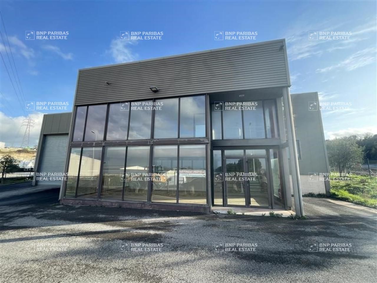 Location Activité 1080 m² non divisibles 34110 Frontignan