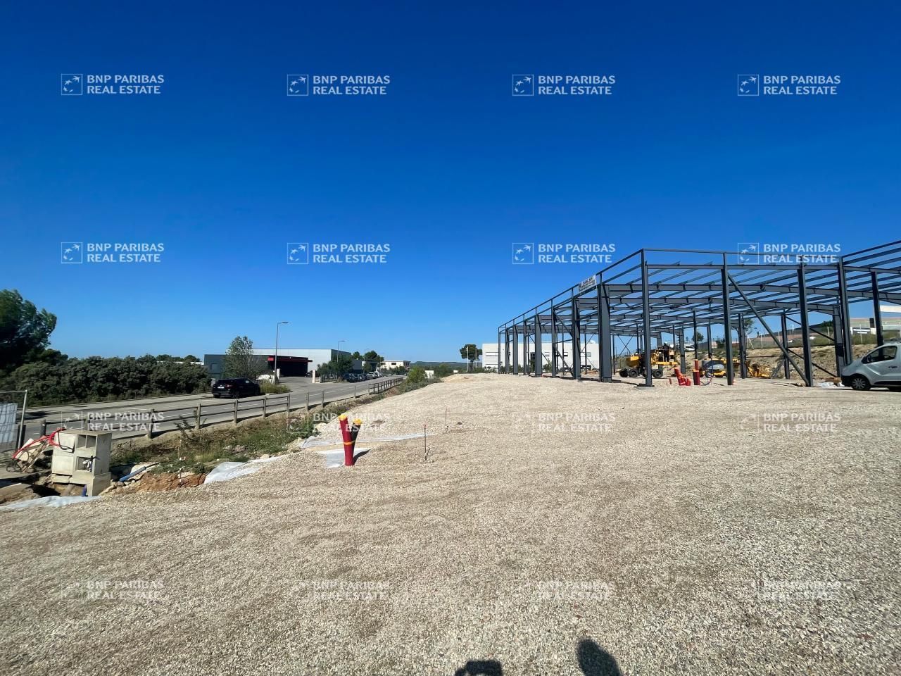 2755 m² pour ce activité en location à Lambesc