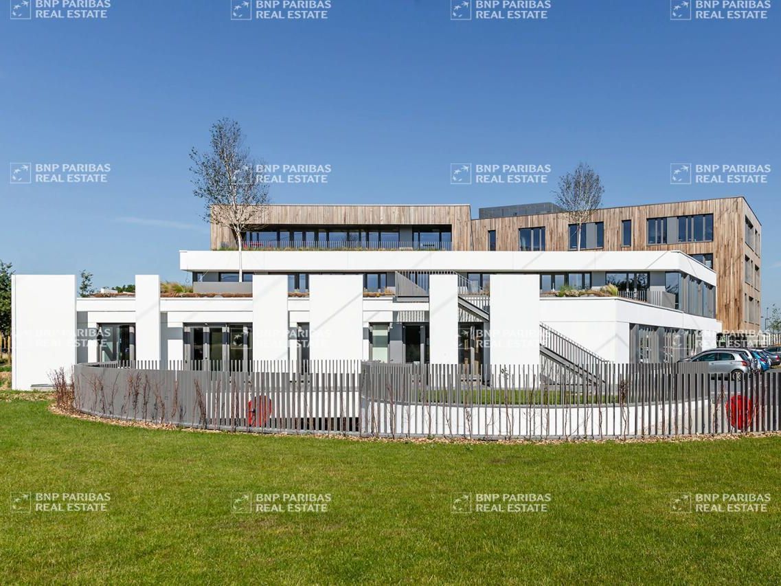 Location Bureaux 4942.4 m² divisibles 59260 Lezennes