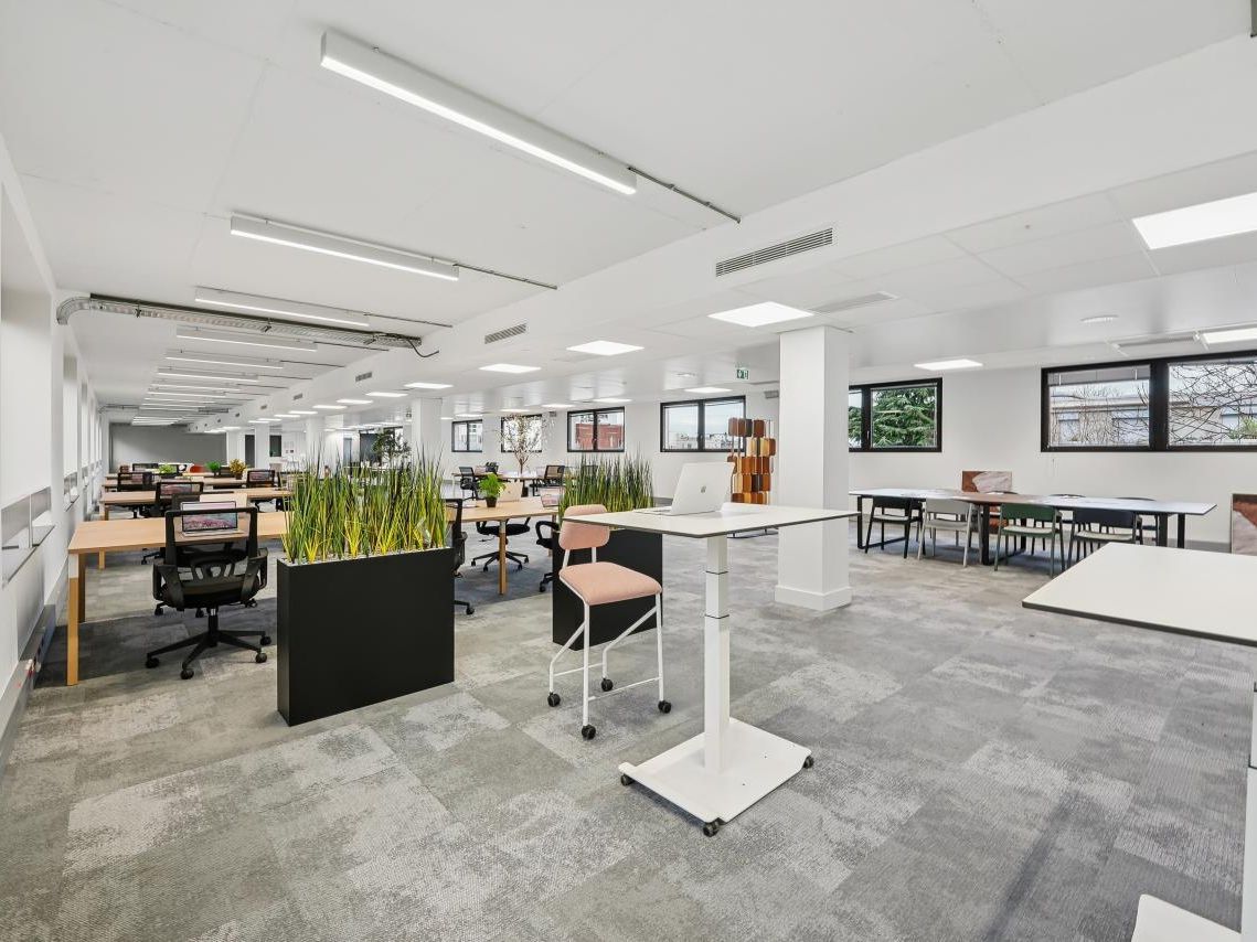 565.5 m² pour ce bureaux en location à Levallois perret