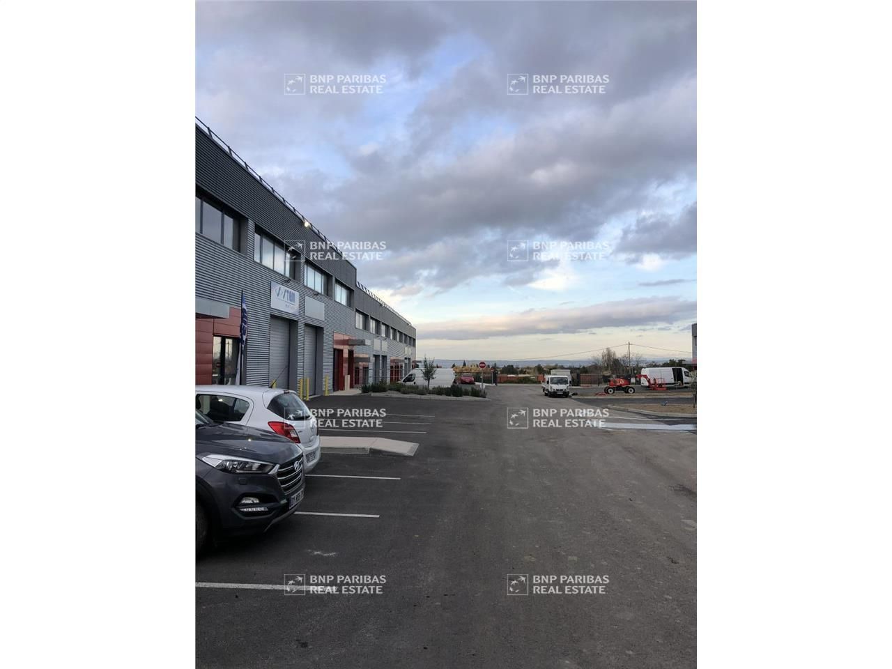 Location Activité 356 m² non divisibles 13180 Gignac-la-nerthe