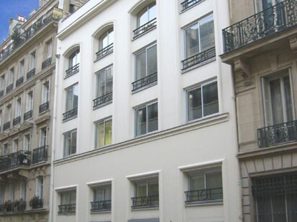 Location Bureaux 275 m² non divisibles 75010 Paris
