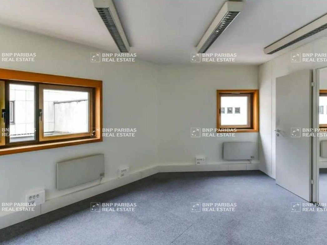 Location Bureaux 241 m² divisibles 94270 Le kremlin bicetre