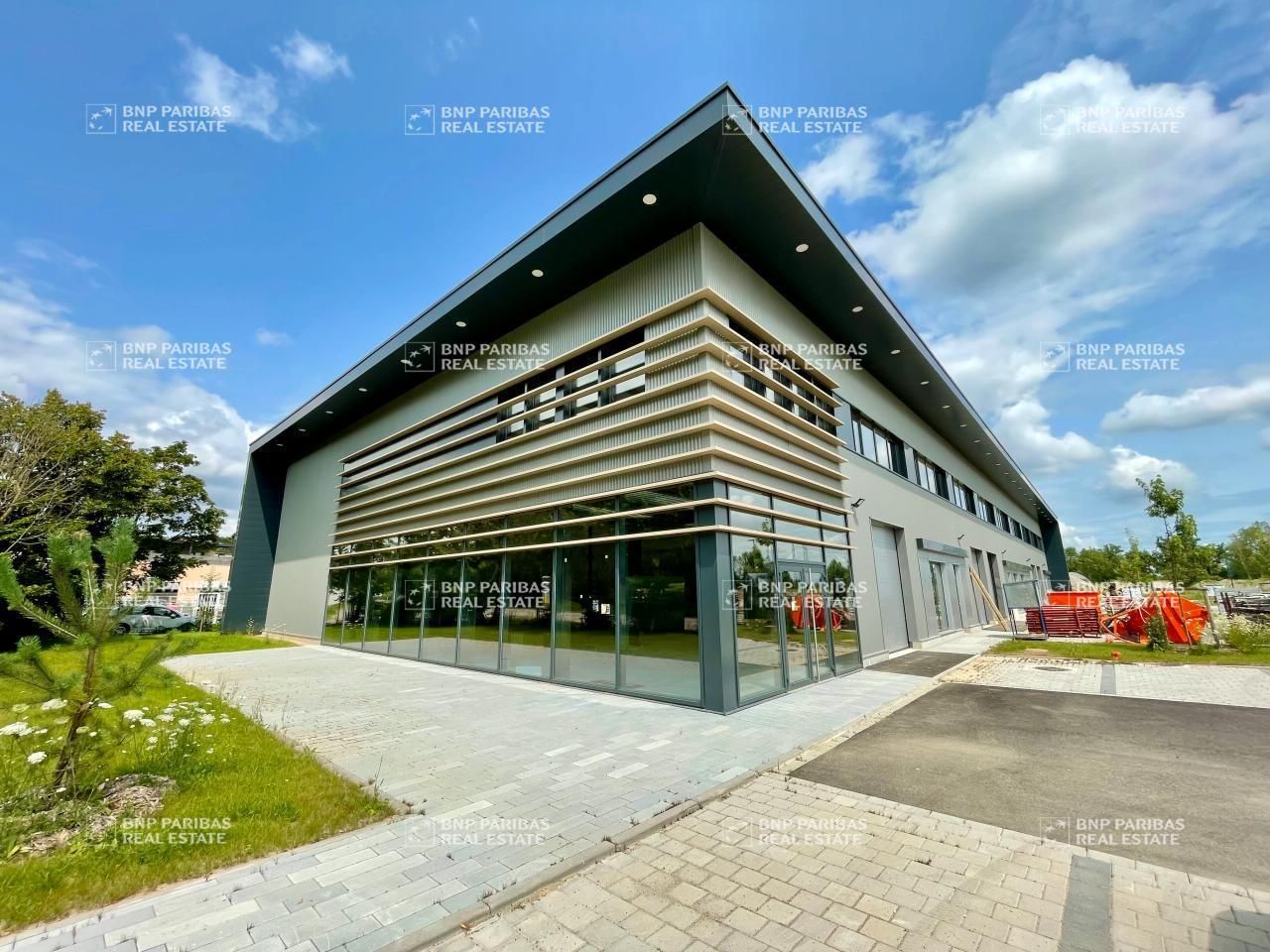 374 m² pour ce activité en location à Geispolsheim