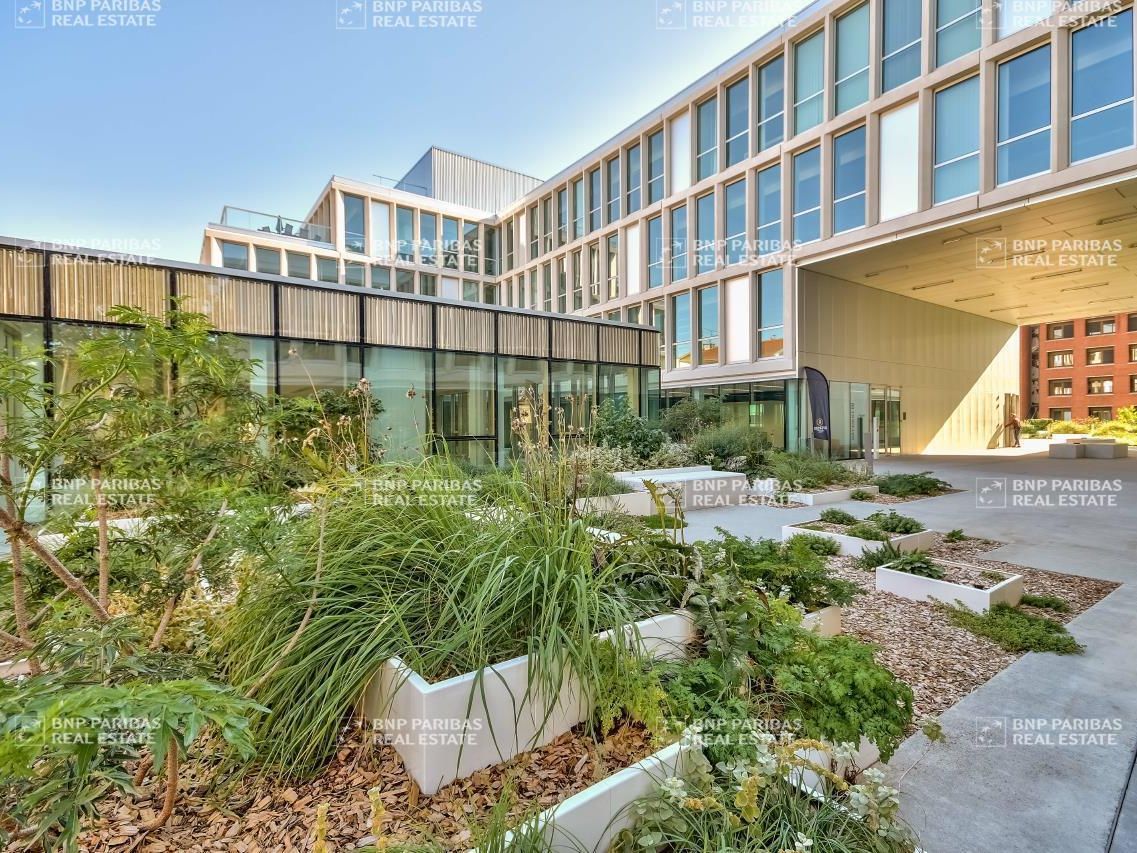 Location Bureaux 468.81 m² non divisibles 31000 Toulouse