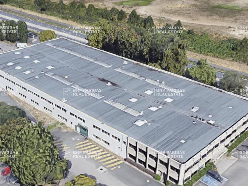 Vente Activité 5836 m² non divisibles 78530 Buc