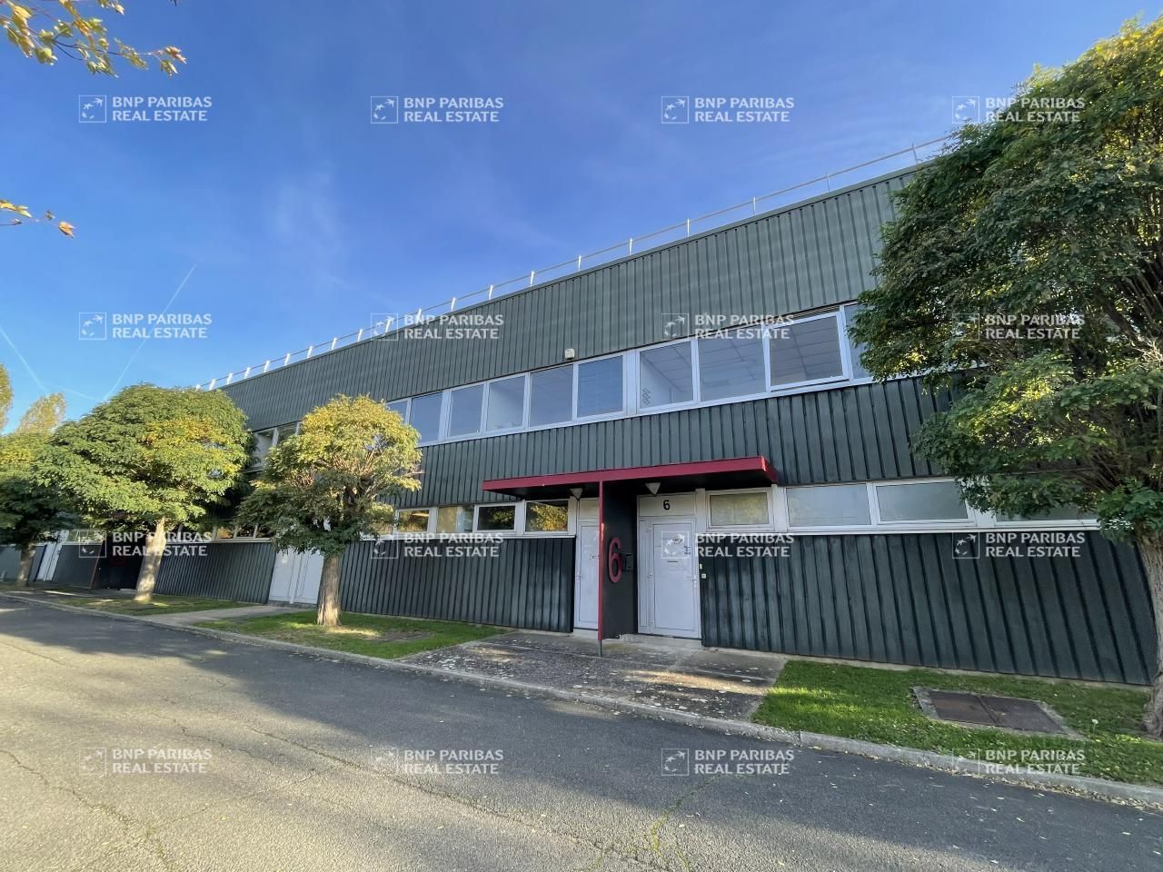 1243 m² pour ce pme-pmi en location à Coignières