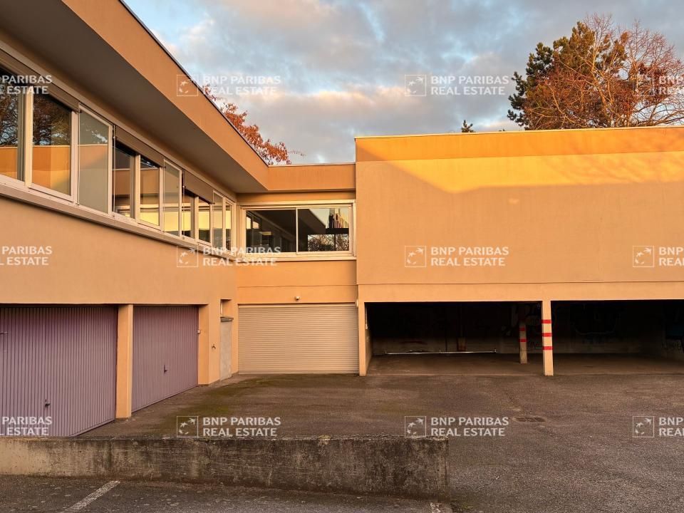 Location Bureaux 655.37 m² non divisibles 54270 Essey-lès-nancy