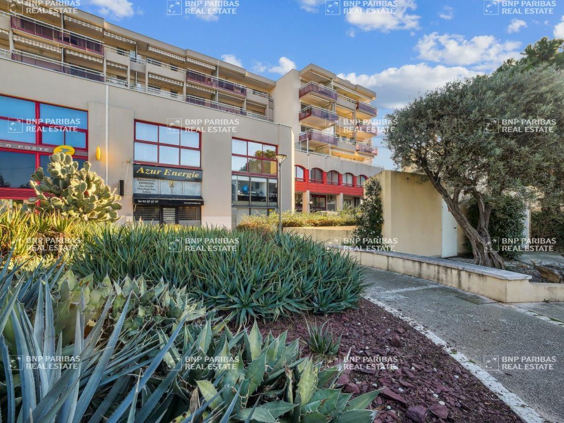 150 m² pour ce bureaux en vente à Saint-laurent-du-var