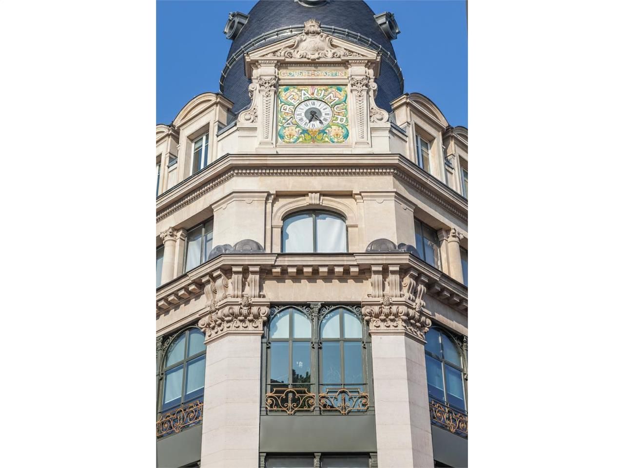 1452.4 m² pour ce bureaux en location à Paris