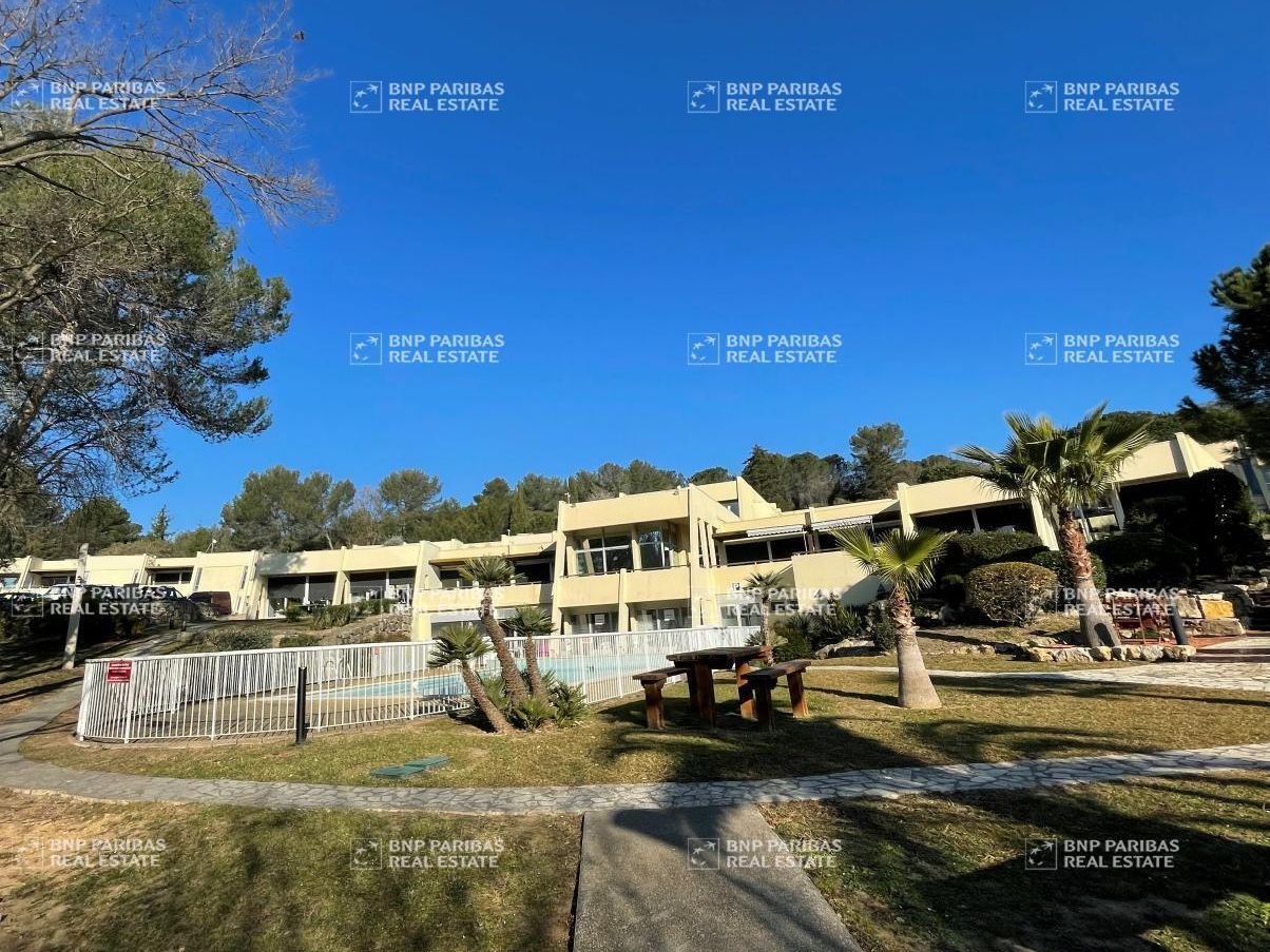 Location Bureaux 2900 m² divisibles 06560 Sophia antipolis