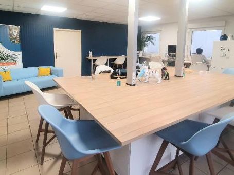600 m² pour ce bureaux en vente à Jouy-aux-arches