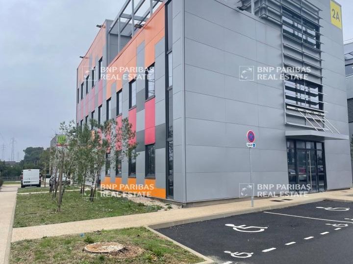Location Bureaux 690 m² divisibles 34070 Montpellier