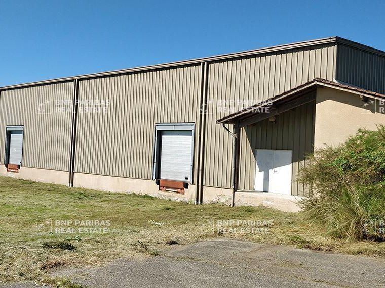 3100 m² pour ce activité en vente à Saint-clément-les-places