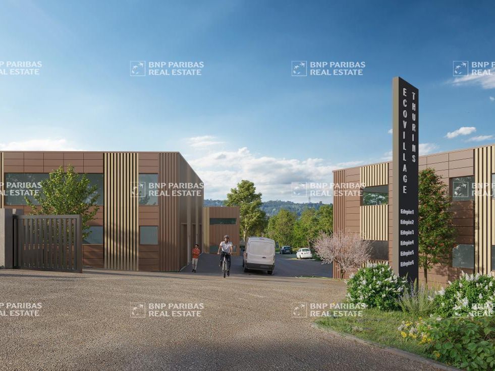 1733.03 m² pour ce activité en vente à Thurins