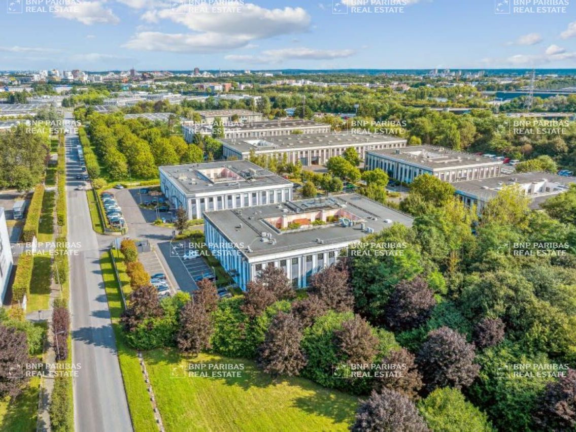 Location Bureaux 4535 m² divisibles 91090 Lisses