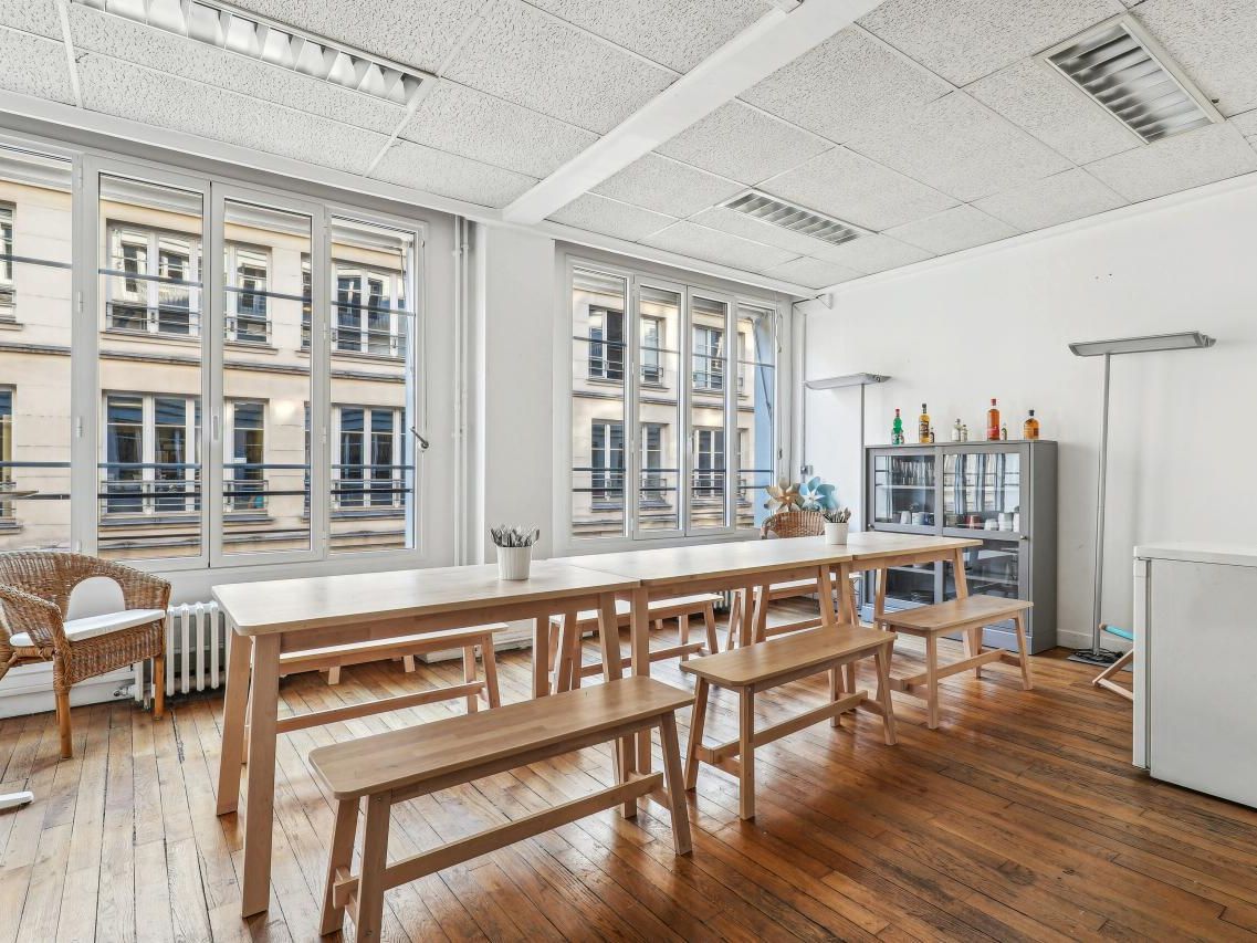 Location bureaux à Paris 75010