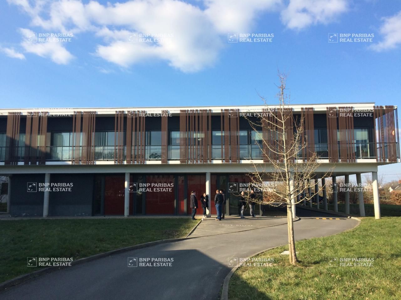 5047 m² pour ce bureaux en location à Carquefou