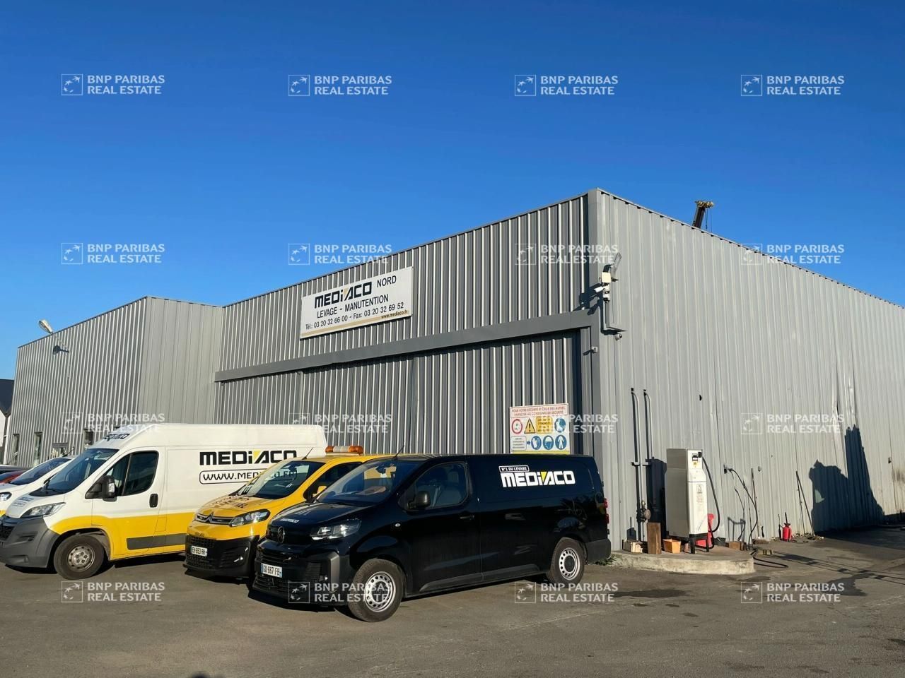 Vente Activité 1140 m² non divisibles 59113 Seclin