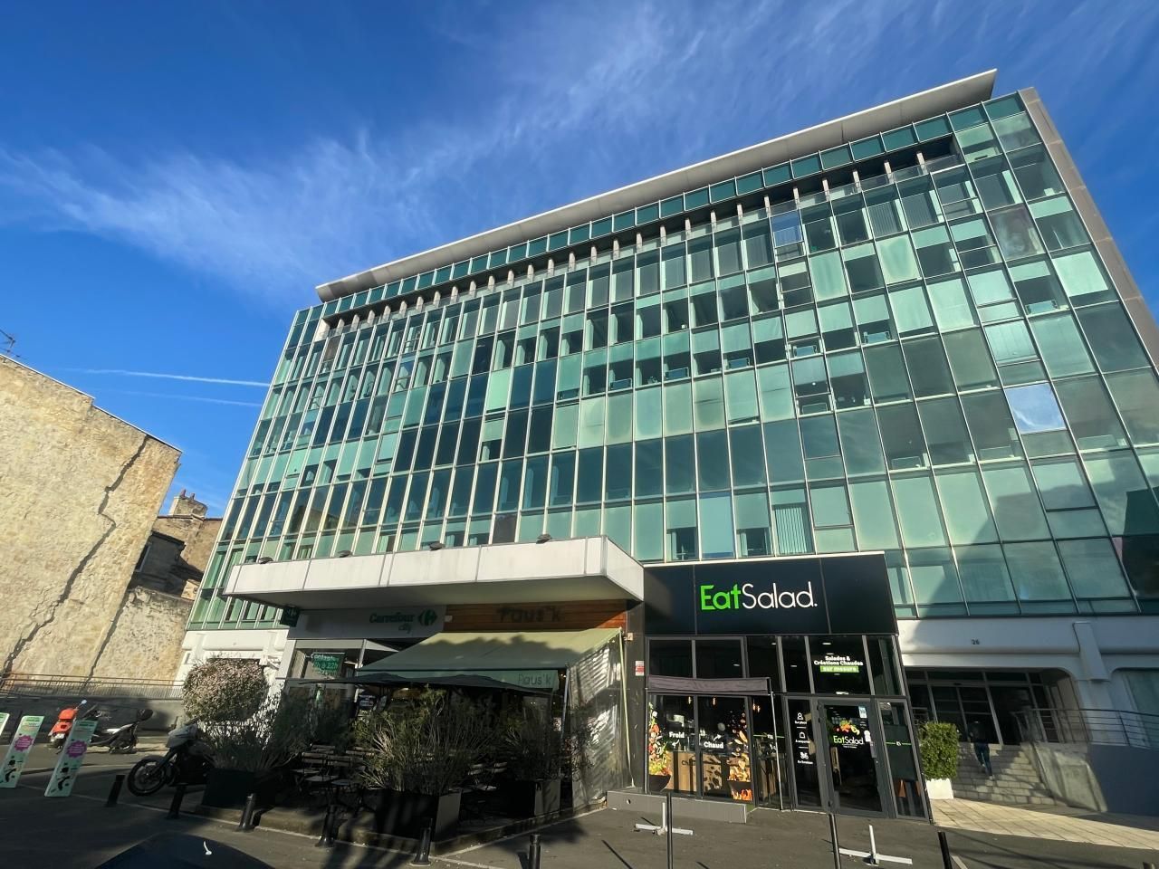Location Bureaux 834 m² divisibles 33300 Bordeaux