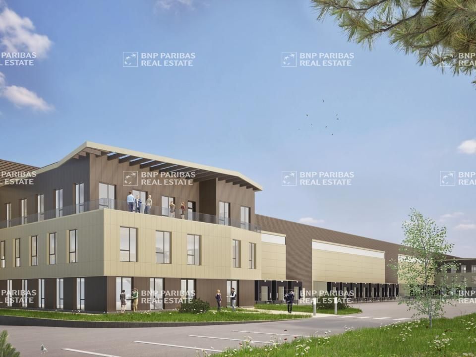 17984 m² pour cetentrepôts classe a en location à Neuillé-pont-pierre