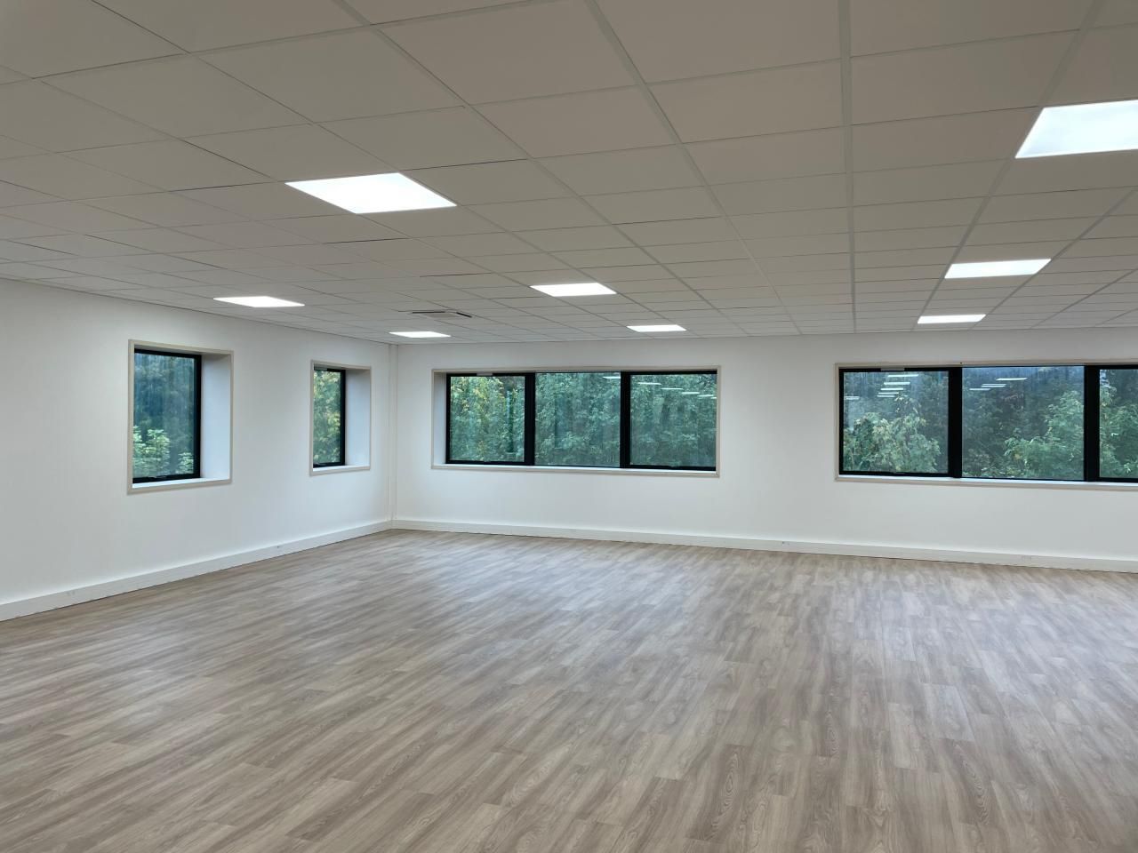 Location Bureaux 281 m² non divisibles 93110 Rosny-sous-bois