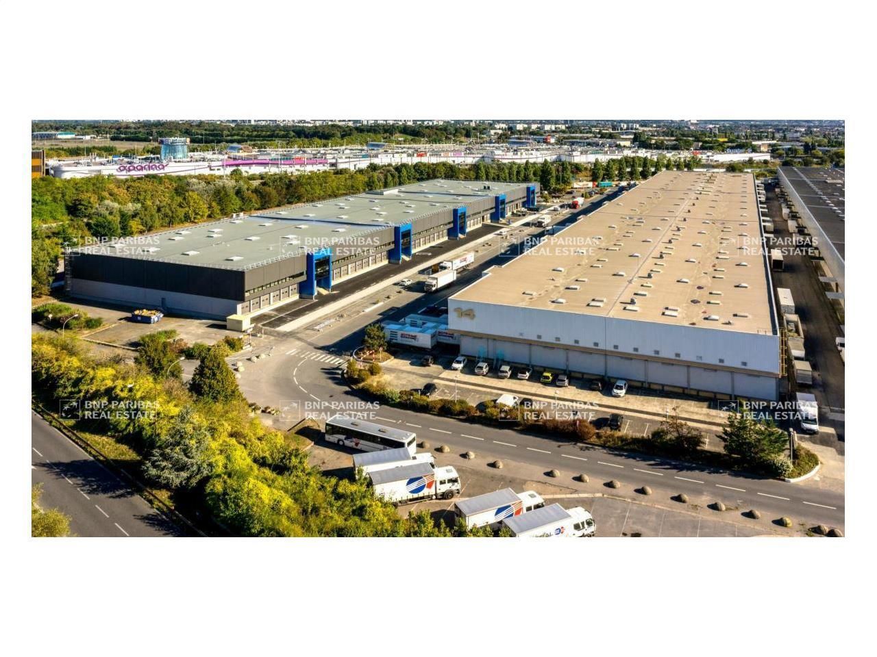 Location PME-PMI 1161 m² non divisibles 93600 Aulnay-sous-bois