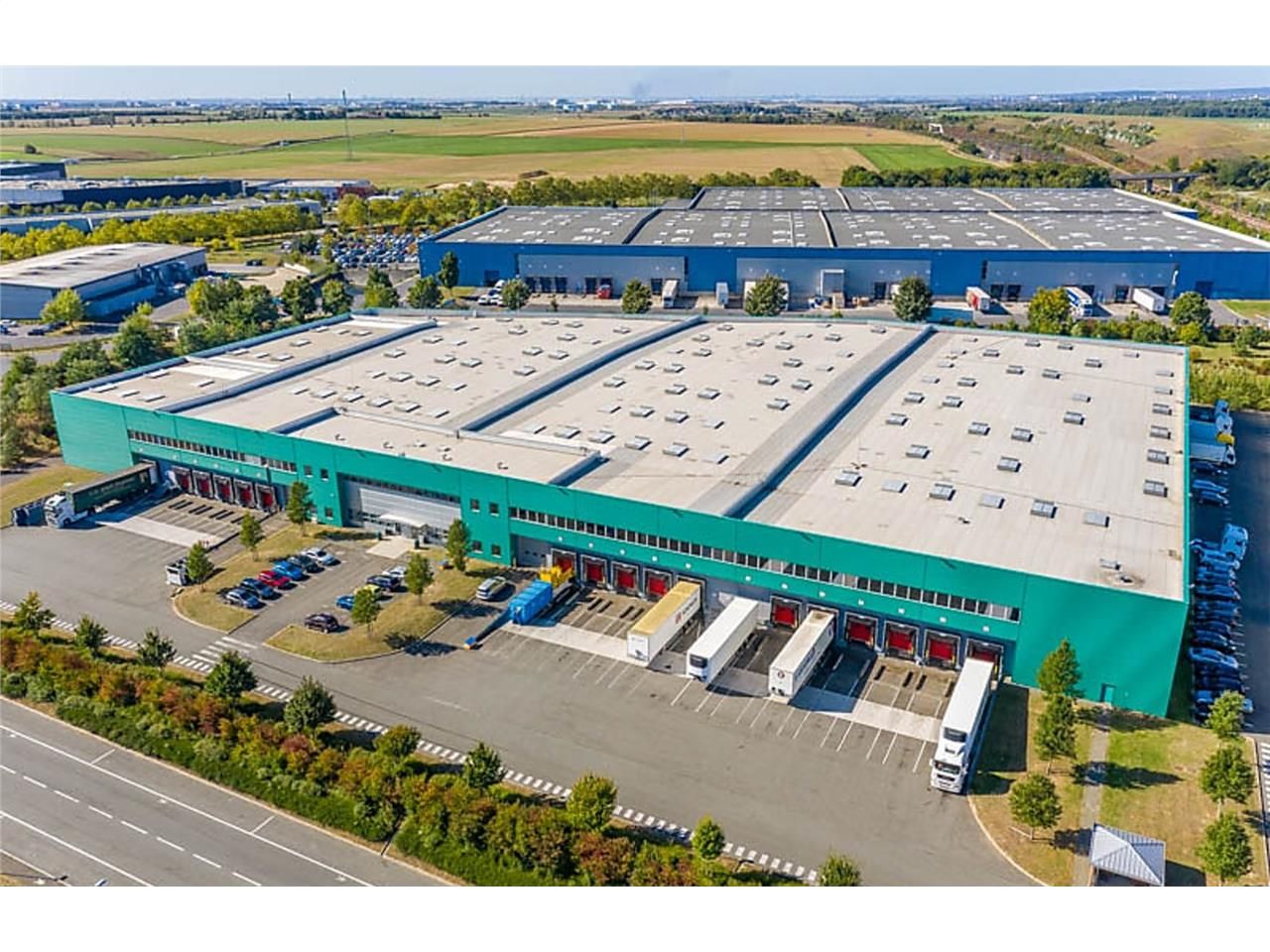 A 32 kms de Paris, CBRE vous propose à la locatio