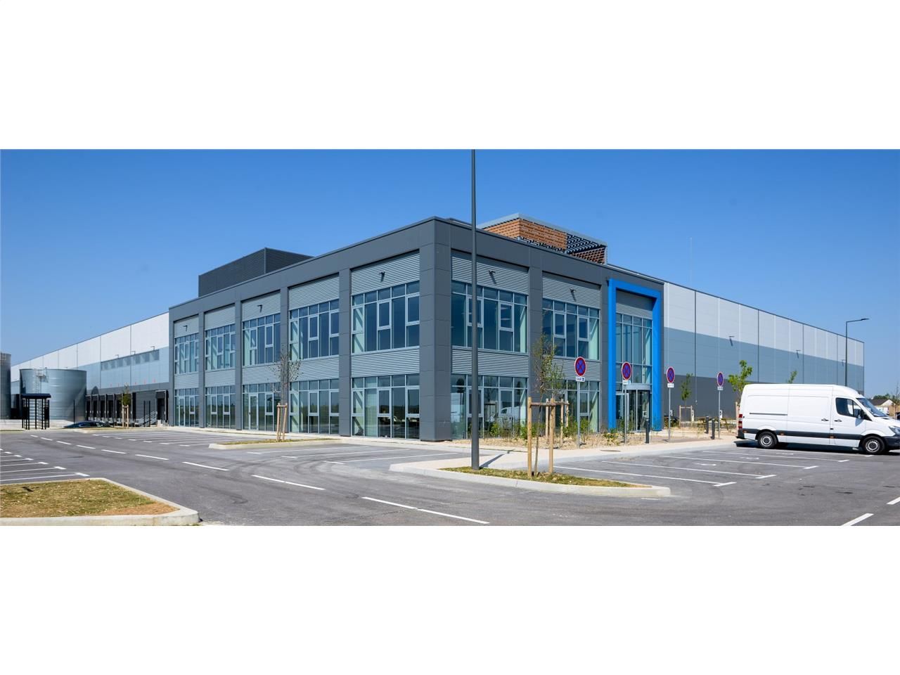 En bordure de l'A11, projet de développement de 3