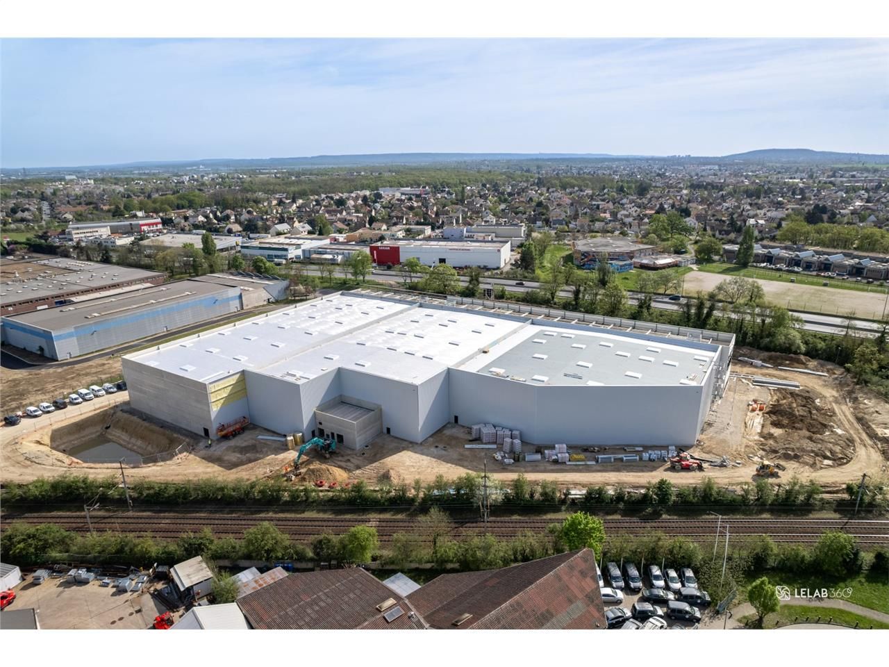 LOGISTIQUE URBAINE - CBRE vous propose en exclusi