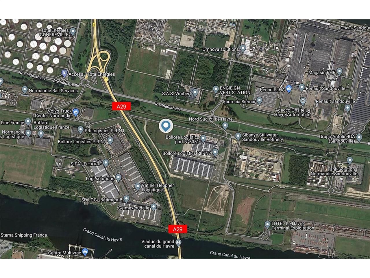 Au coeur du Grand Port Maritime du Havre, à 16 mi