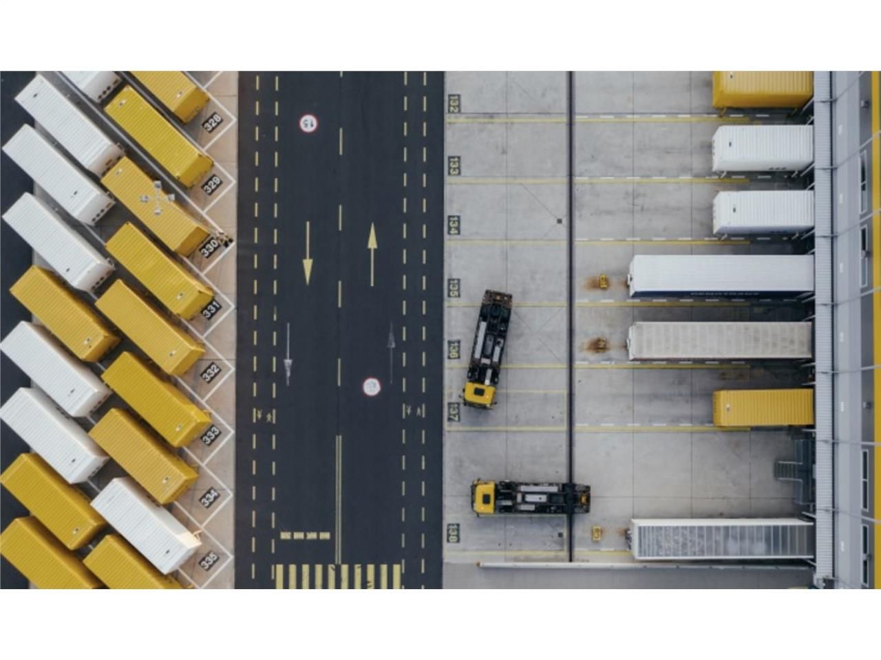 Situé à 1h30 de Paris cet entrepôt logistique de 